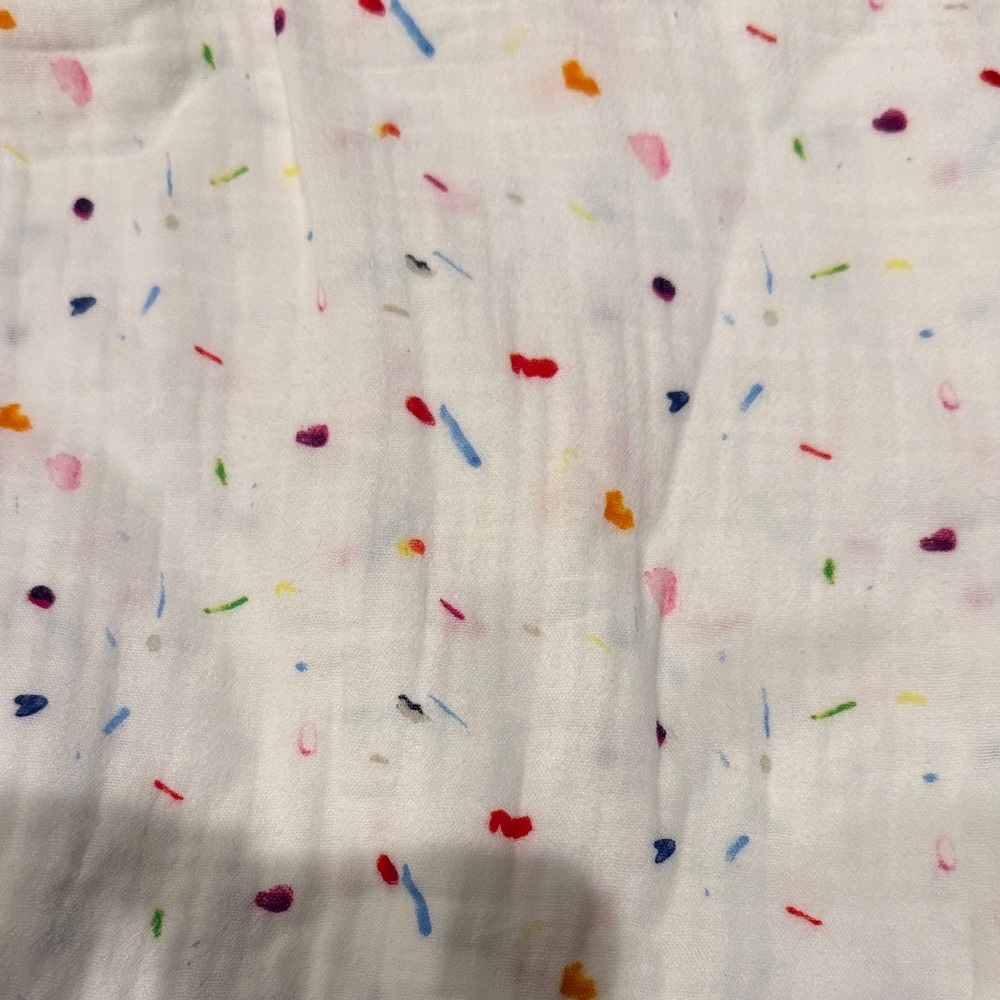 Lovevery Baby Blanket White Confetti Print Muslin Swaddle Retired